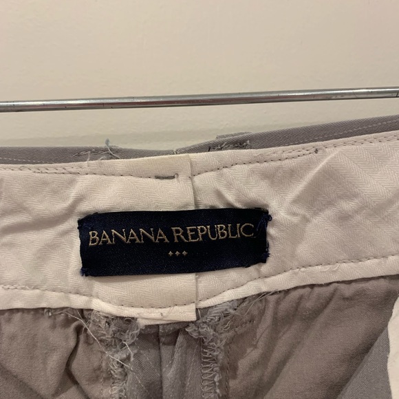 Banana Republic Capri pants, size 10-12 - Picture 6 of 8